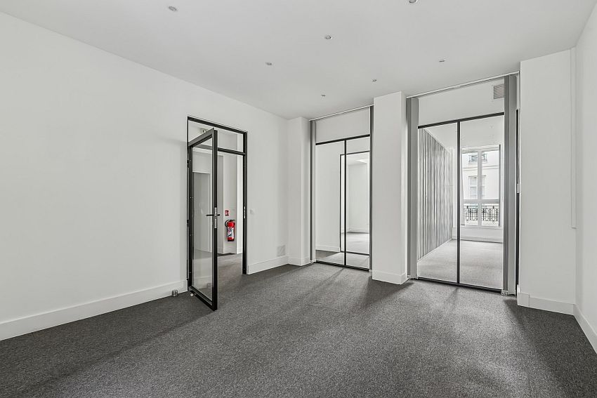 Bureau Location 75002 PARIS 19 RUE DU 4 SEPTEMBRE