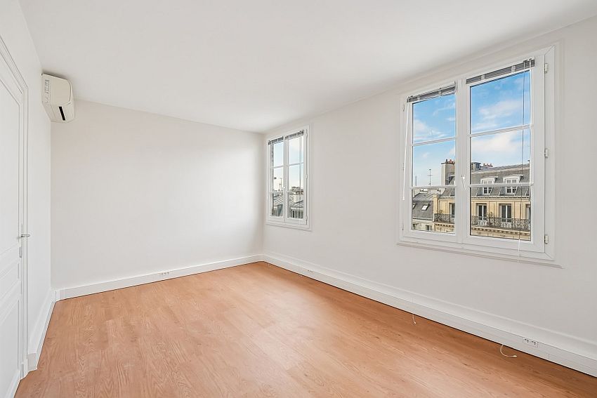 Bureau Location 75002 PARIS 19 RUE DU 4 SEPTEMBRE