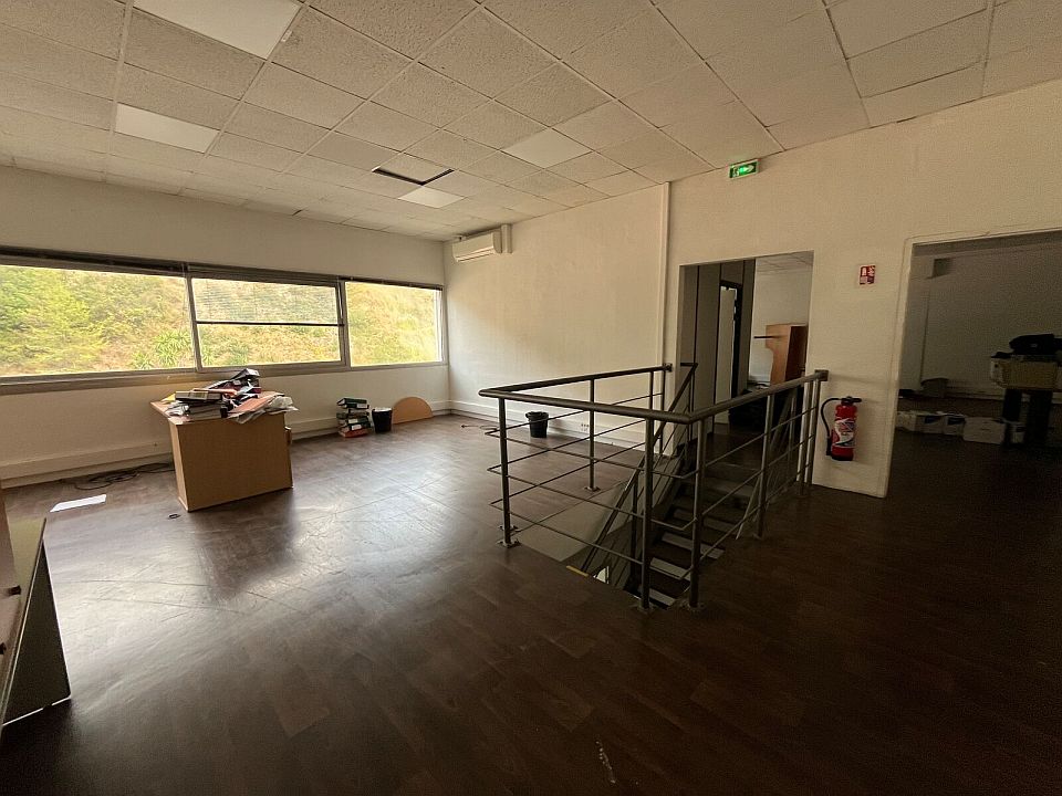 Bureau Location 06200 NICE