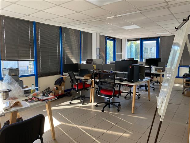 Local d'activités Vente/Location 91830 LE COUDRAY MONTCEAUX