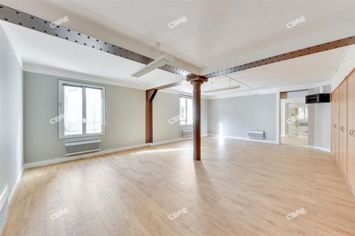Bureau Location 75018 PARIS