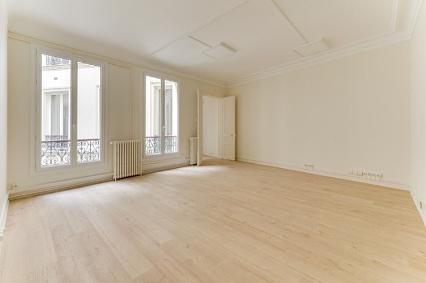 Bureau Location 75009 PARIS 66 RUE LA FAYETTE