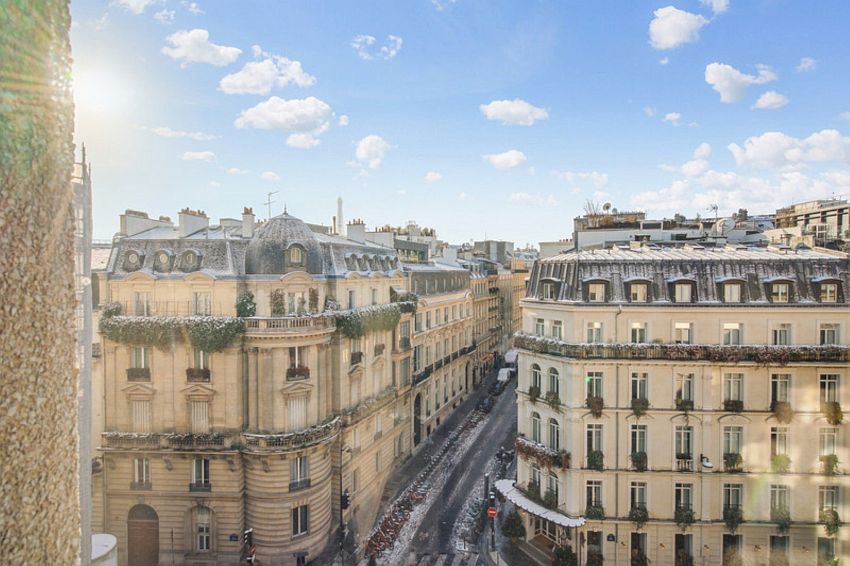 Bureau Location 75008 PARIS 115-117 AVENUE DES CHAMPS ELYSEES