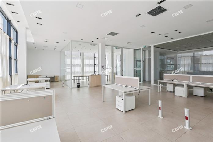 Entrepôt / Local d'activités Vente/Location 91250 TIGERY