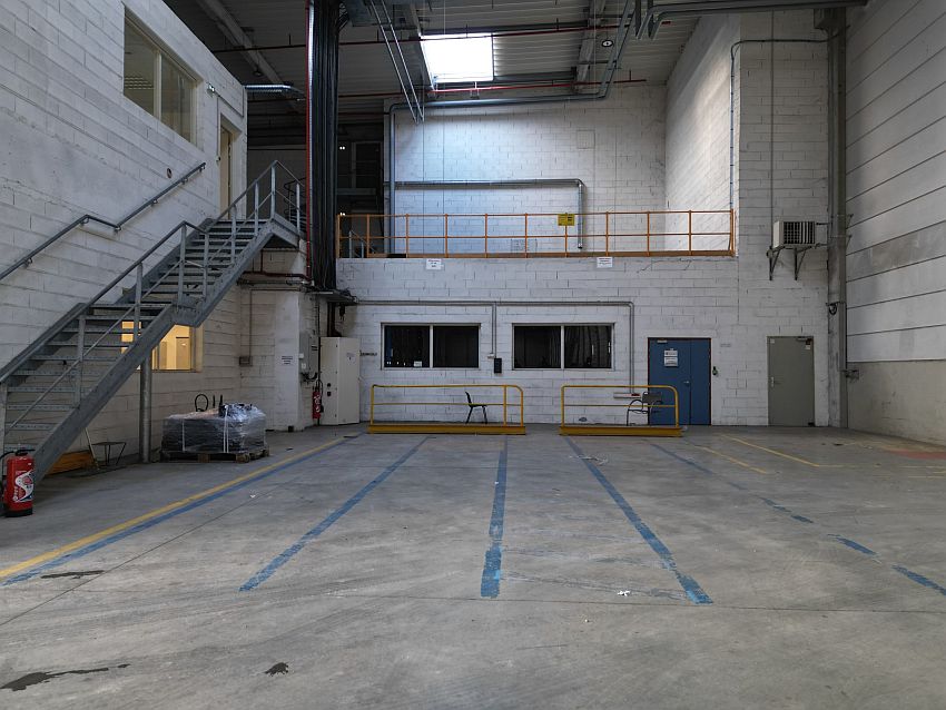 Entrepôt / Local d'activités Location 45130 MEUNG SUR LOIRE