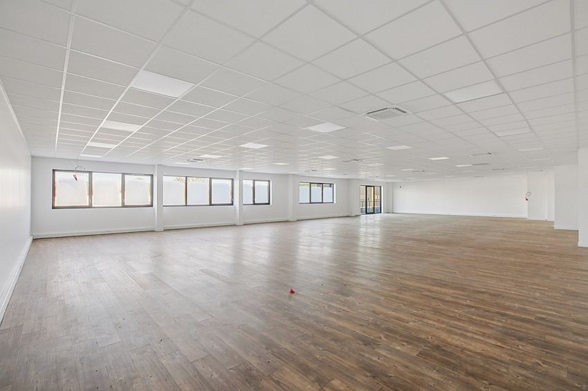 Local d'activités Location 94510 LA QUEUE EN BRIE