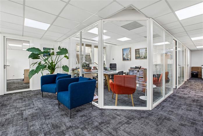Bureau Location 75008 PARIS 28 RUE CAMBACERES