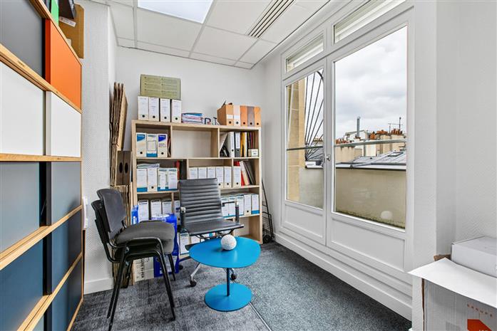 Bureau Location 75008 PARIS 28 RUE CAMBACERES