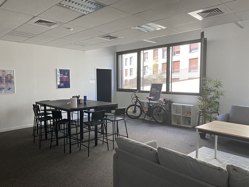 Bureau Location 33300 BORDEAUX 16 RUE BOILEAU