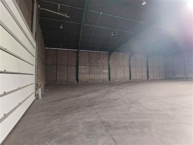 Local d'activités Location 93100 MONTREUIL