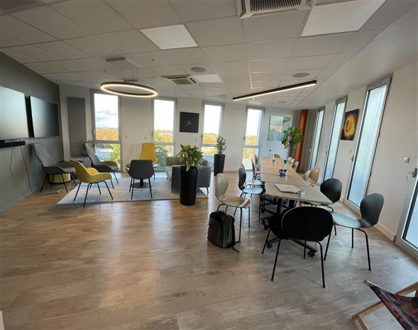 Bureau Location 44300 NANTES 18 RUE DE LA PETITE SENSIVE