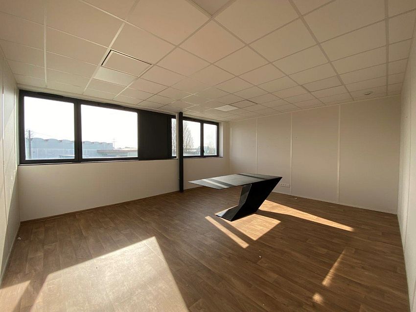 Local d'activités Location 33700 MERIGNAC 12 RUE FARADAY