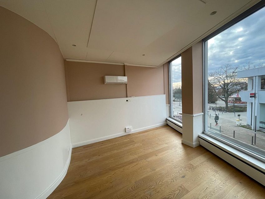 Bureau Location 33160 ST MEDARD EN JALLES 17-19 AVENUE MONTESQUIEU