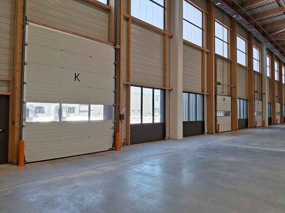 Entrepôt / Local d'activités Location 01390 MIONNAY