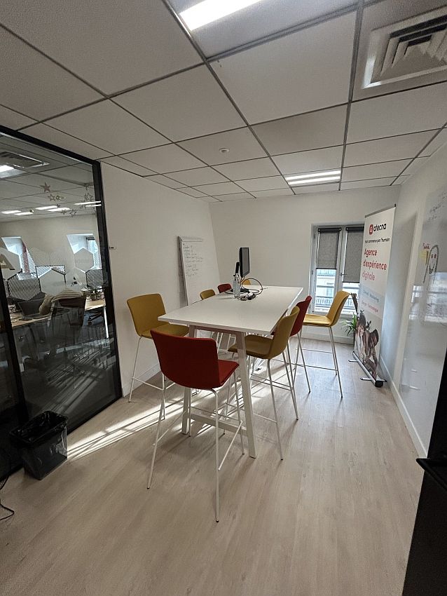 Bureau Location 75009 PARIS 42 RUE DE CHATEAUDUN