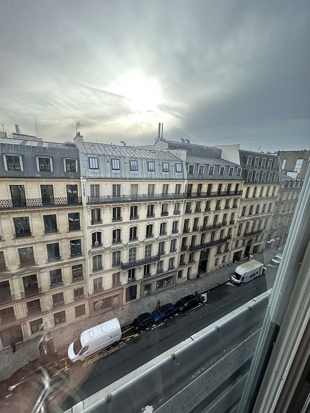 Bureau Location 75009 PARIS 42 RUE DE CHATEAUDUN