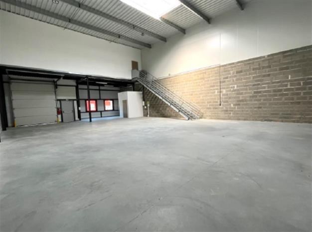 Local d'activités Location 33370 TRESSES