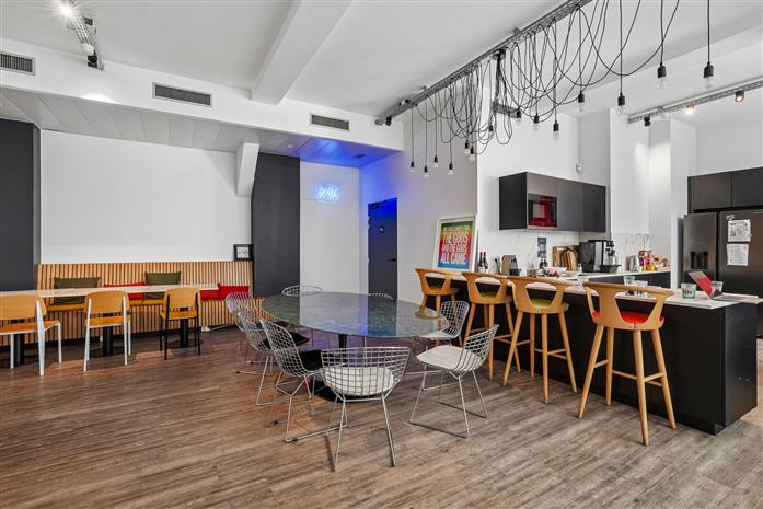 Bureau Location 75017 PARIS 8 RUE HELENE