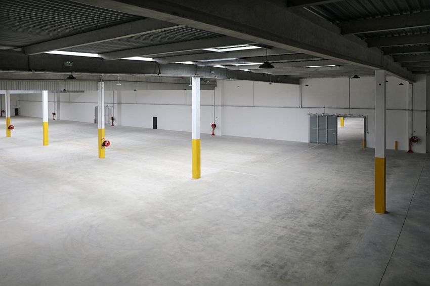 Entrepôt / Local d'activités Location 95140 GARGES LES GONESSE