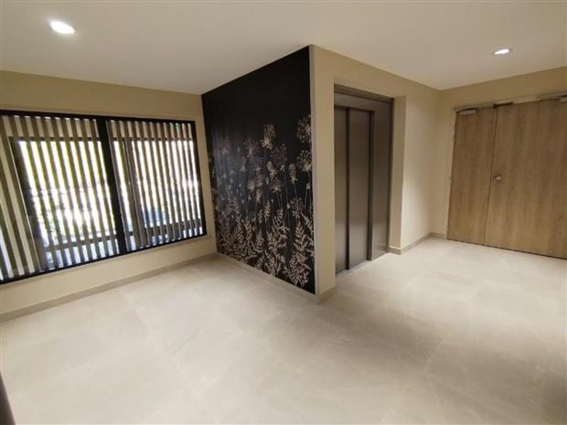 Bureau Location 13590 MEYREUIL