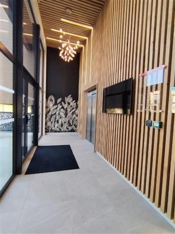 Bureau Location 13590 MEYREUIL