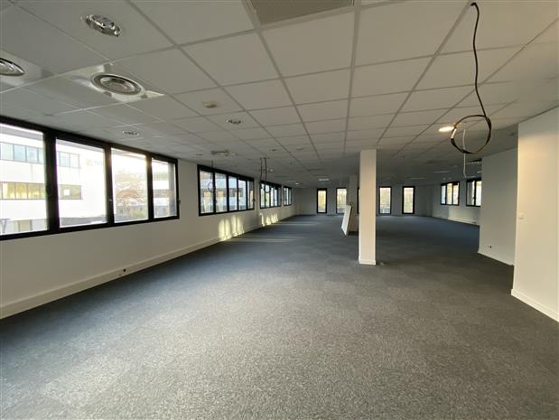 Bureau Location 35700 RENNES 12K RUE DU PATIS TATELIN