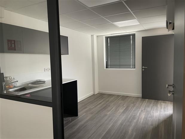 Local d'activités Location 69007 LYON