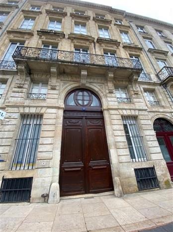 Bureau Location 33000 BORDEAUX 9 COURS DU CHAPEAU ROUGE