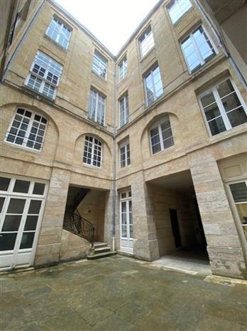Bureau Location 33000 BORDEAUX 9 COURS DU CHAPEAU ROUGE