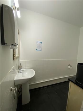 Bureau Location 33000 BORDEAUX 9 COURS DU CHAPEAU ROUGE