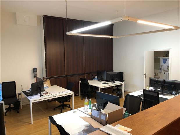 Bureau Location 33000 BORDEAUX 73 QUAI DES CHARTRONS