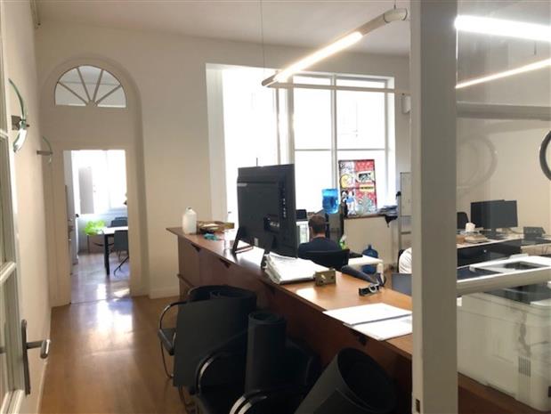 Bureau Location 33000 BORDEAUX 73 QUAI DES CHARTRONS