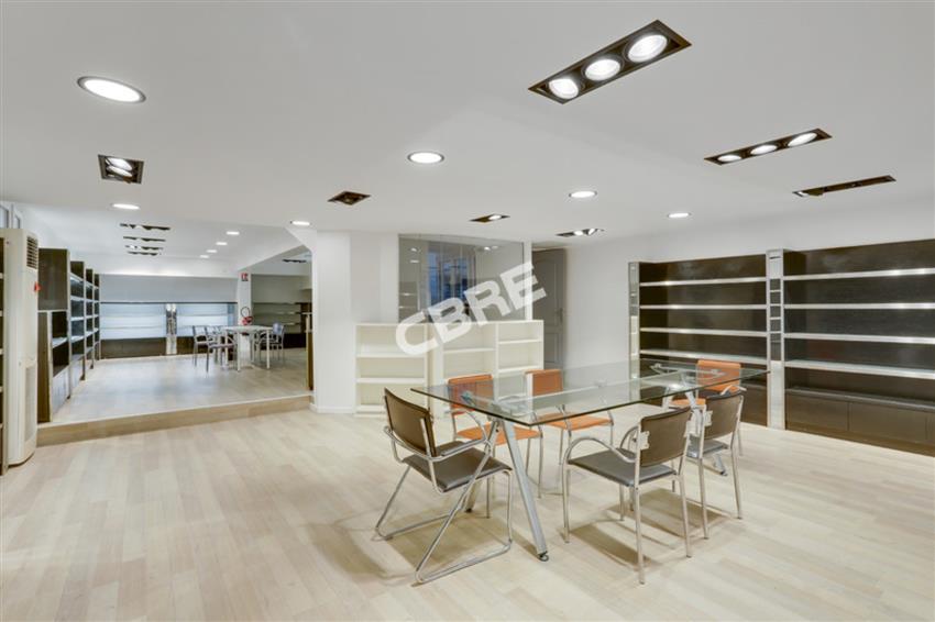 Local d'activités Vente/Location 93500 PANTIN