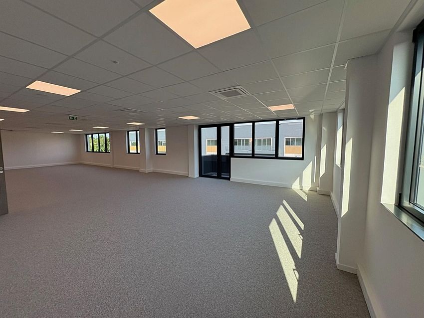 Local d'activités Location 77144 CHALIFERT