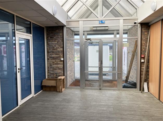 Local d'activités Location 45140 INGRE