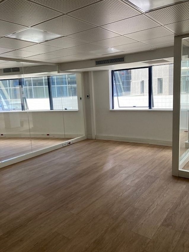 Bureau Location 06200 NICE