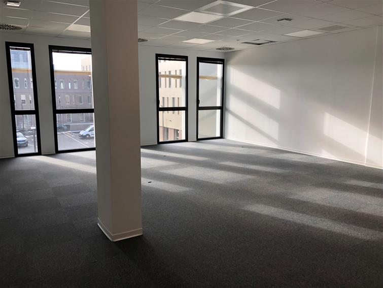 Bureau Location 35000 RENNES 8-16 RUE DU BOURG NOUVEAU