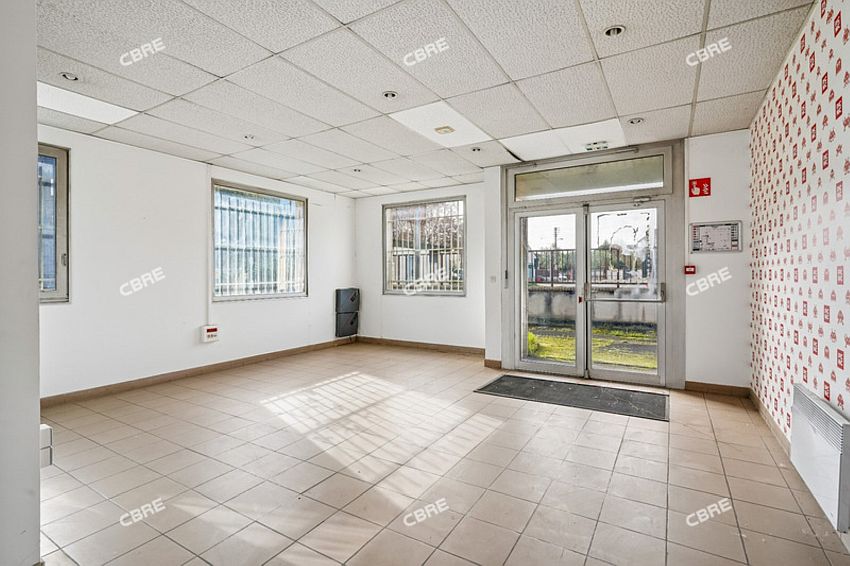 Local d'activités Location 91230 MONTGERON