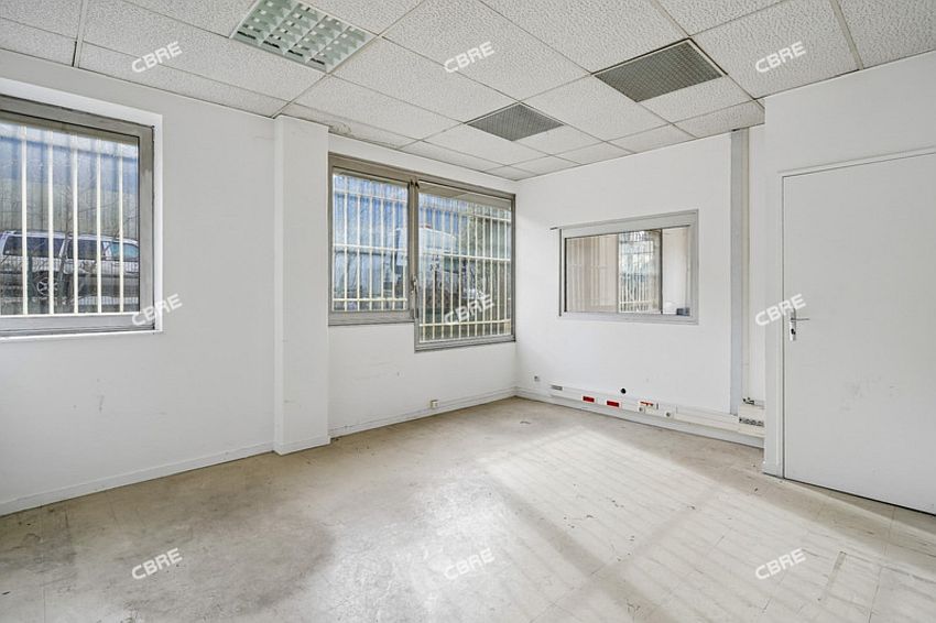 Local d'activités Location 91230 MONTGERON