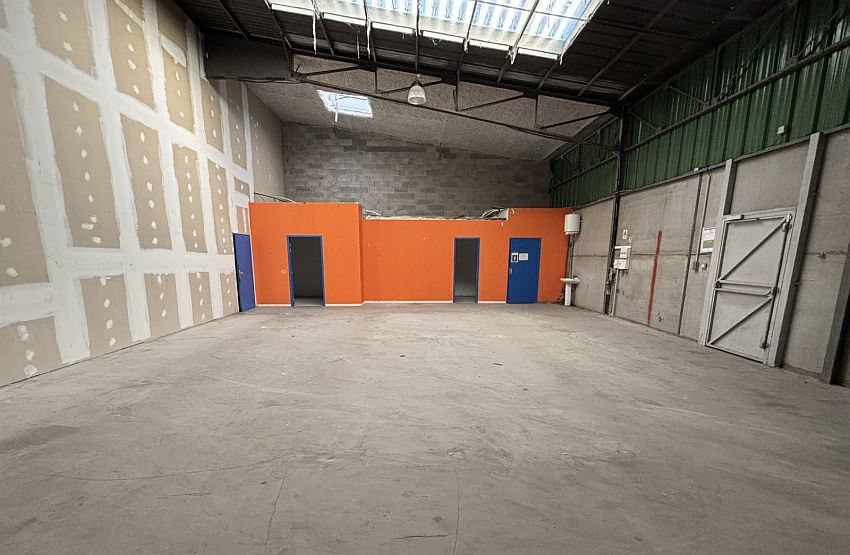 Local d'activités Location 31100 TOULOUSE