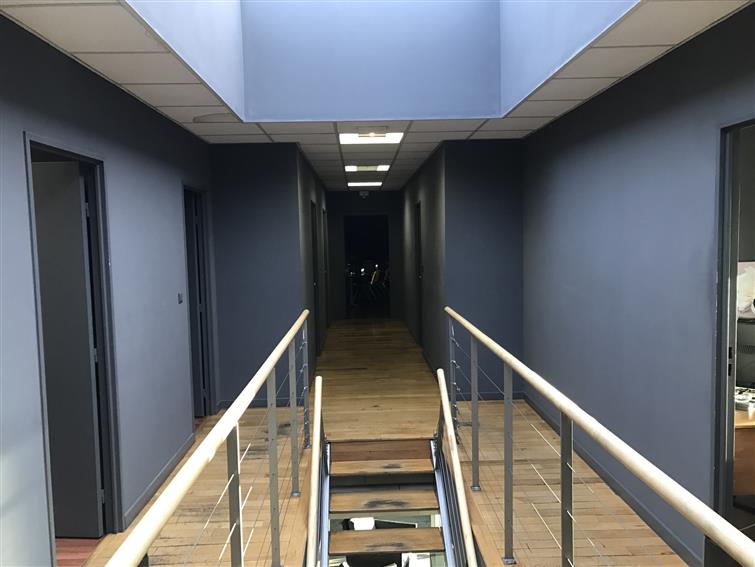 Local d'activités Location 13011 MARSEILLE