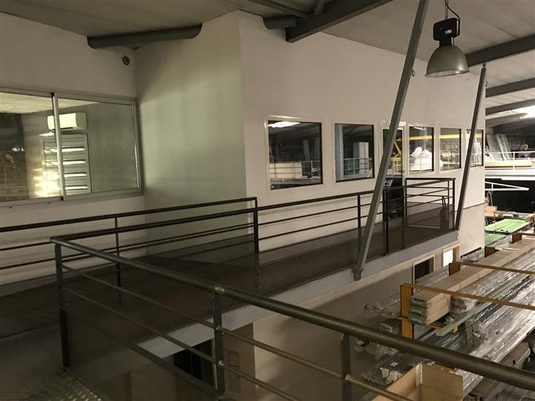 Local d'activités Location 13011 MARSEILLE