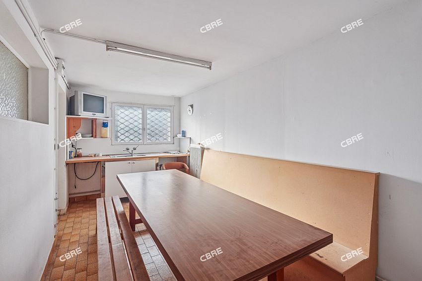 Local d'activités Location 33600 PESSAC