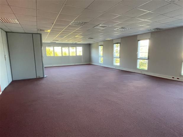 Bureau Location 44240 LA CHAPELLE SUR ERDRE 96 RUE DU LEINSTER