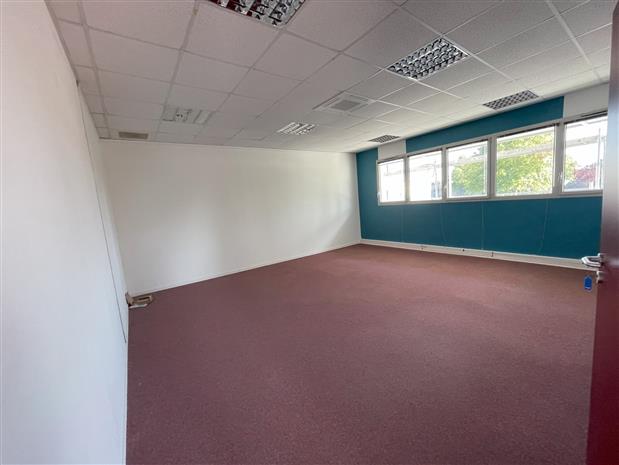 Bureau Location 44240 LA CHAPELLE SUR ERDRE 96 RUE DU LEINSTER