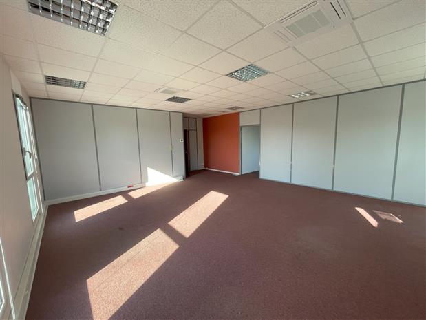 Bureau Location 44240 LA CHAPELLE SUR ERDRE 96 RUE DU LEINSTER