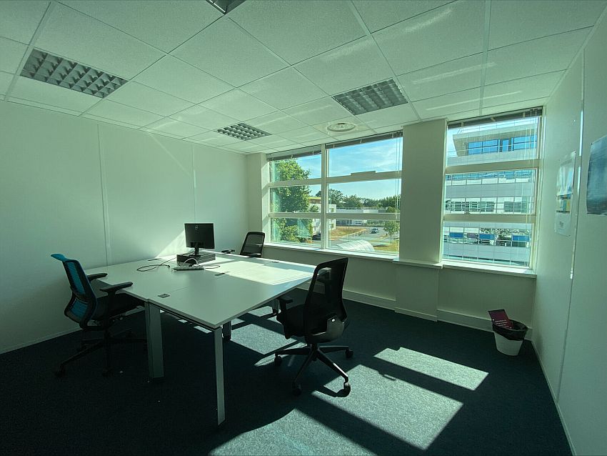 Bureau Location 35000 RENNES 2 ALLEE MARIE BERHAUT