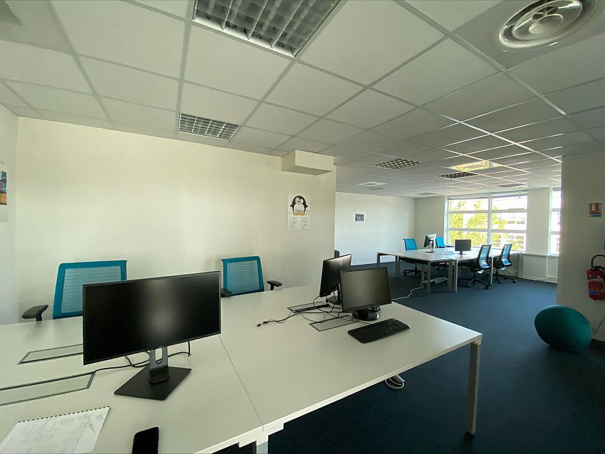 Bureau Location 35000 RENNES 2 ALLEE MARIE BERHAUT