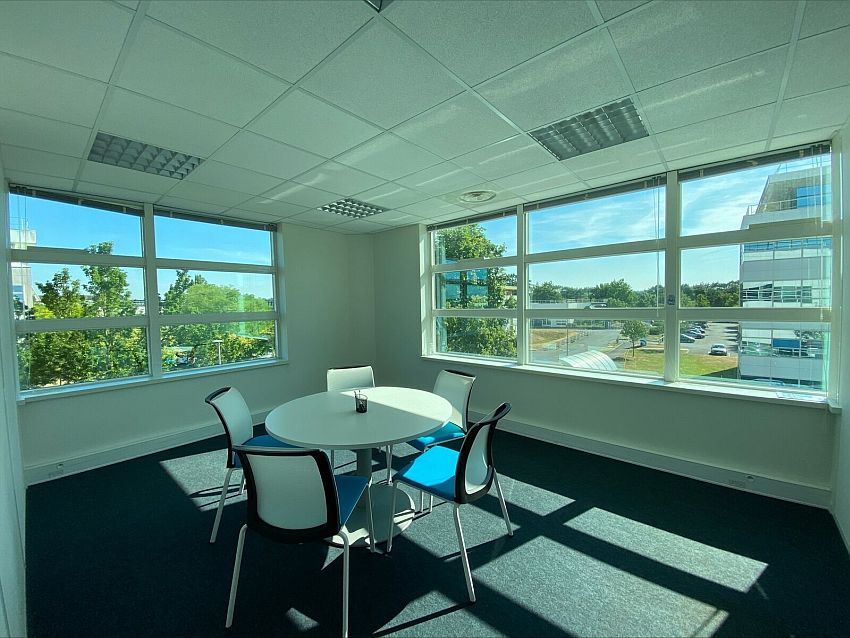 Bureau Location 35000 RENNES 2 ALLEE MARIE BERHAUT