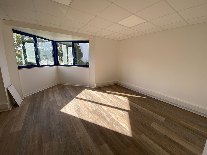 Bureau Location 35740 PACE